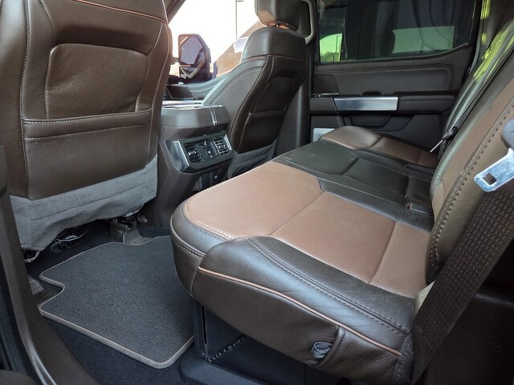 Used 2024 Ford F250 King Ranch w/ FX4 Off-Road Package AWD/4WD image 8