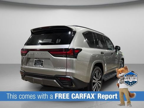 Used 2024 Lexus LX 600 4WD w/ Appearance Package image 5