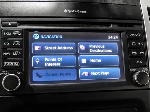 Used 2015 Nissan Xterra PRO-4X AWD/4WD image 24
