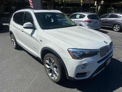 Used 2017 BMW X3 xDrive28i AWD/4WD image 7