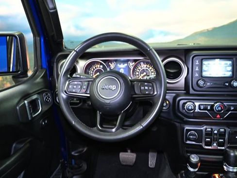 Used 2018 Jeep Wrangler Unlimited Sport S image 53