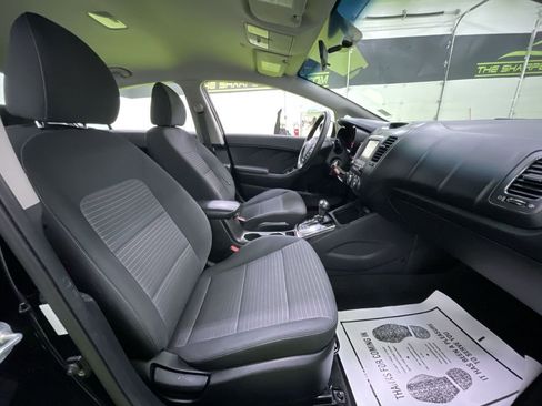 Used 2018 Kia Forte LX w/ LX Popular Package image 27