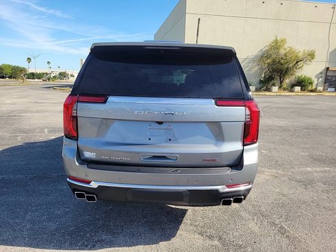 New 2026 GMC Yukon Denali w/ Sun & Power Step Package image 6