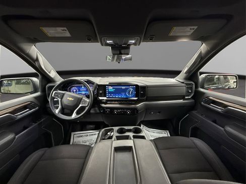 Used 2023 Chevrolet Silverado 1500 LT w/ Z71 Off-Road Package image 27