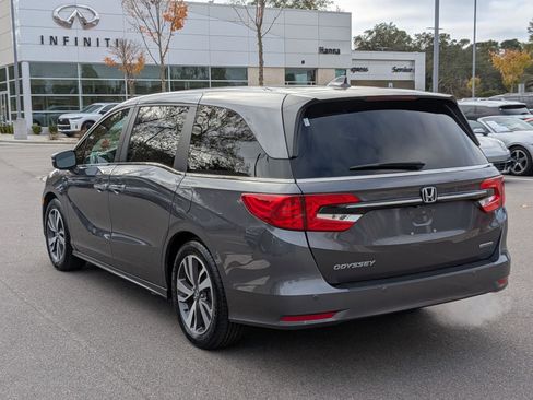 Used 2022 Honda Odyssey Touring image 5