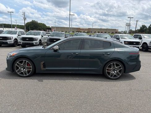 Used 2022 Kia Stinger GT2 RWD image 5