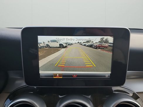 Used 2019 Mercedes-Benz GLC 300 image 43