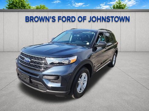 Used 2023 Ford Explorer XLT AWD/4WD image 4