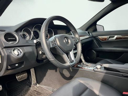 Used 2014 Mercedes-Benz C 250 Sedan image 36