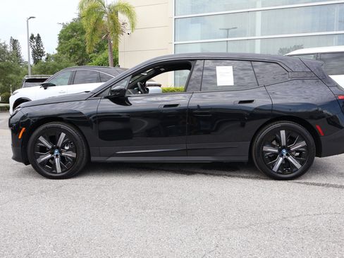 Used 2025 BMW iX xDrive50 w/ Convenience Package AWD/4WD image 6
