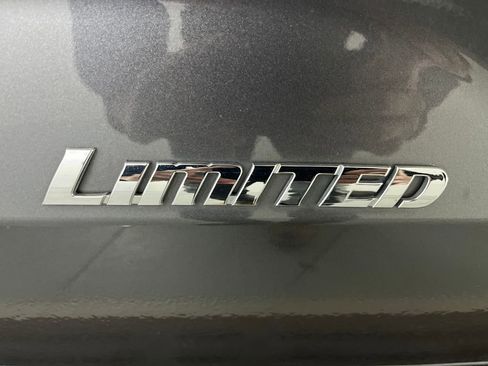 Used 2023 Toyota Sequoia Limited image 53