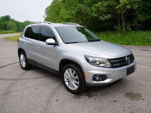 Used 2016 Volkswagen Tiguan SE FWD image 7
