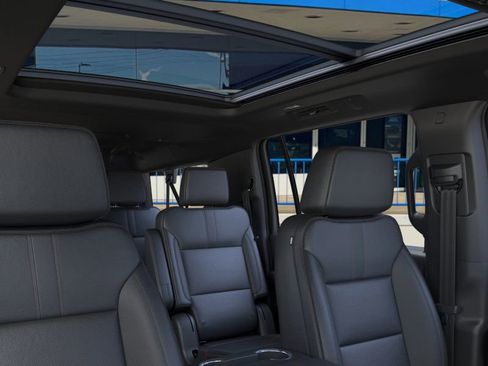 New 2026 Chevrolet Suburban RST w/ RST Capability Package image 24