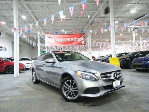 Used 2015 Mercedes-Benz C 300 C 300 4MATIC image 2