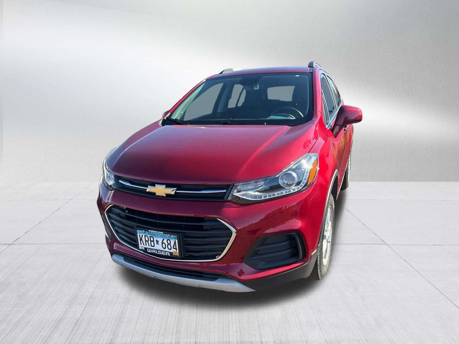 Used 2020 Chevrolet Trax LT w/ LT Convenience Package AWD/4WD image 2