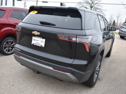 Used 2025 Chevrolet Equinox LT FWD image 4