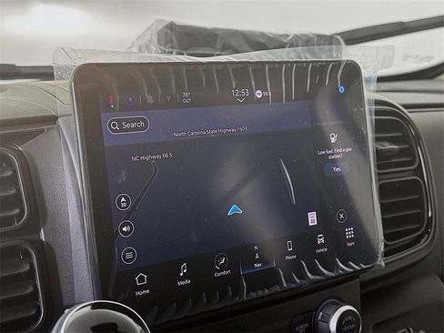 New 2025 RAM ProMaster 2500 w/ Premium Convenience Group image 15