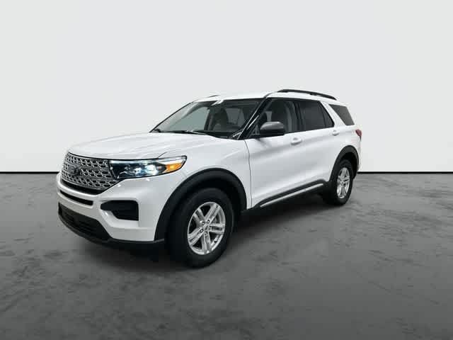 Used 2023 Ford Explorer XLT AWD/4WD image 8