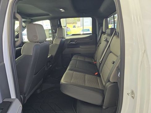 Certified 2025 Chevrolet Silverado 1500 ZR2 w/ Technology Package image 10