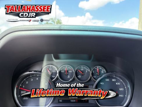 Used 2023 Chevrolet Tahoe LS RWD image 17