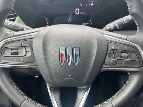 Used 2025 Buick Encore GX Preferred image 27