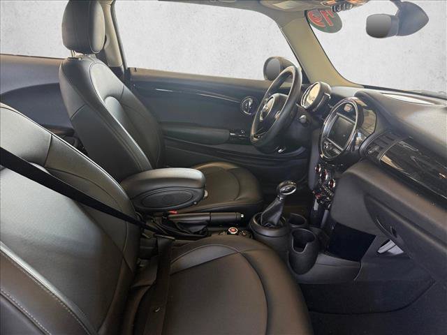 Used 2019 MINI Cooper 2-Door Hardtop FWD image 15