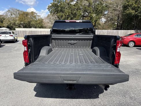 Used 2024 Chevrolet Silverado 2500 Custom w/ Custom Value Package AWD/4WD image 24