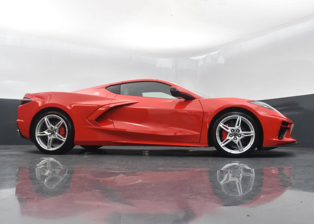 Used 2023 Chevrolet Corvette Stingray Coupe w/ Chrome Exterior Badge Package RWD image 38