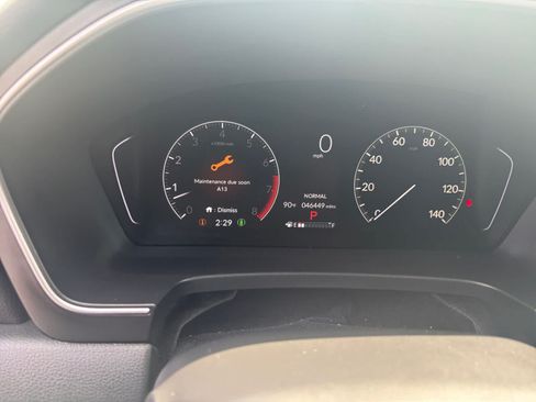 Used 2025 Honda Pilot EX-L image 12