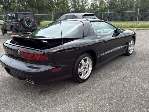 Used 2000 Pontiac Firebird Formula w/ Security Pkg RWD image 4