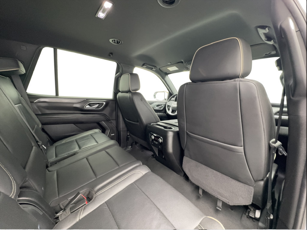 Used 2024 GMC Yukon SLT RWD image 30