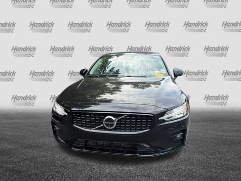 Used 2025 Volvo S60 B5 Plus FWD image 42