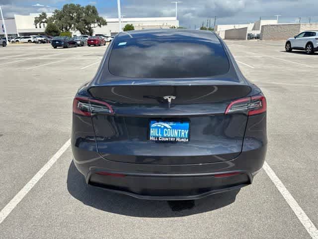 Used 2025 Tesla Model Y Long Range RWD image 4