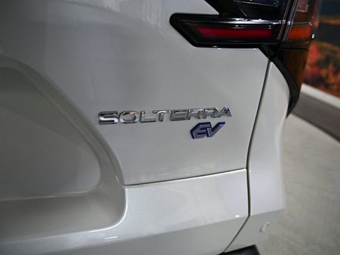 Used 2024 Subaru Solterra Premium image 18