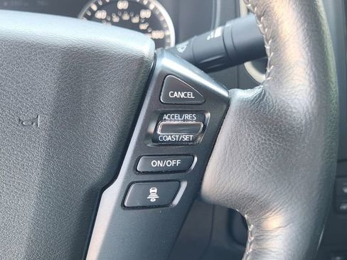 Used 2024 Nissan Frontier SV w/ SV Convenience Package image 23