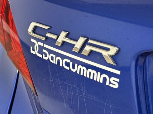 Used 2018 Toyota C-HR XLE FWD image 25