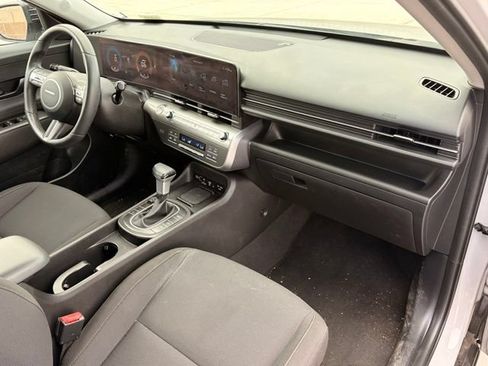 Used 2026 Hyundai Kona SEL Sport FWD image 12
