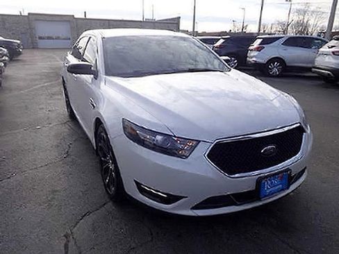 Used 2019 Ford Taurus SHO image 1