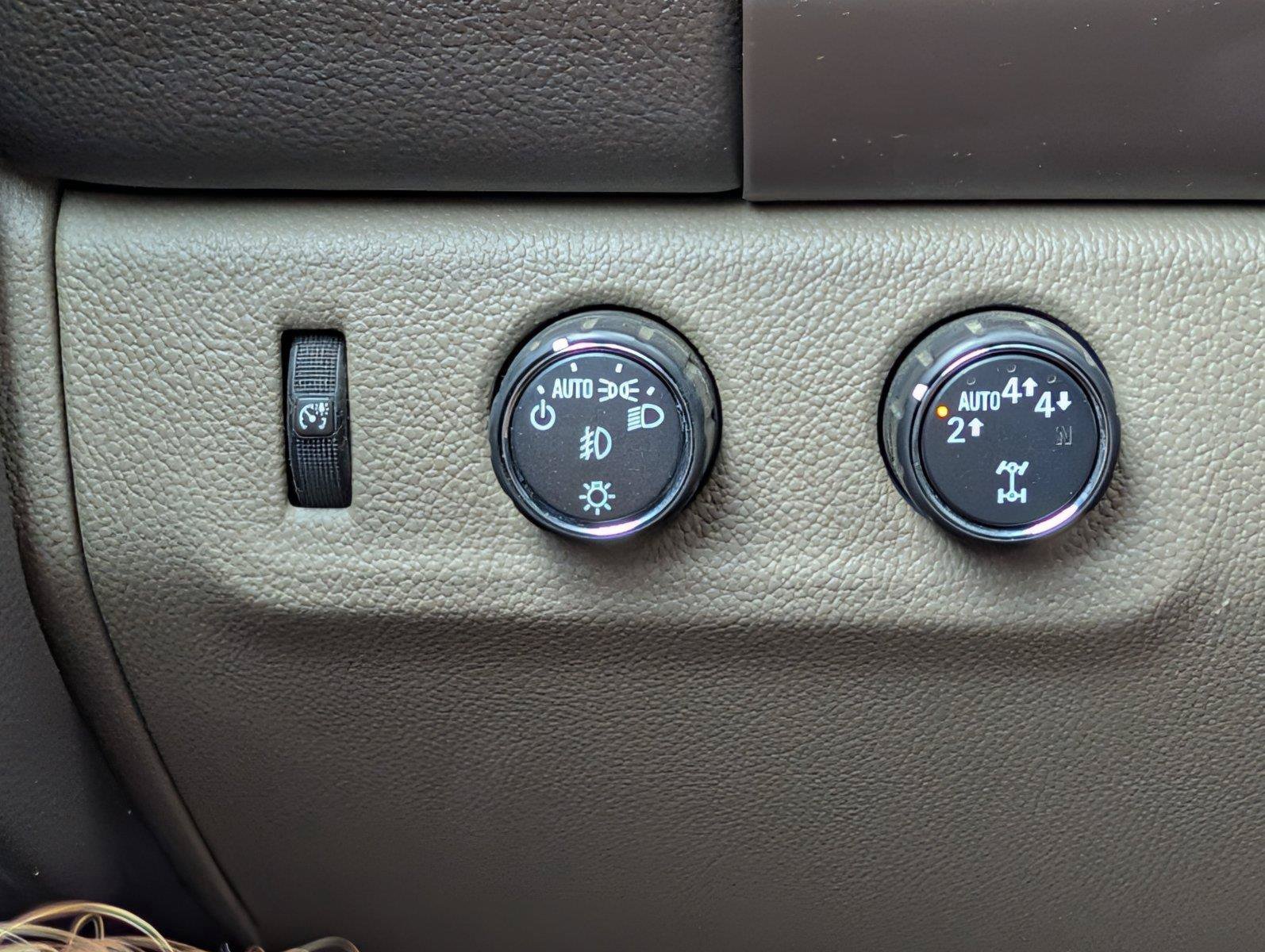 Used 2020 GMC Canyon SLT w/ Driver Alert Package AWD/4WD image 28