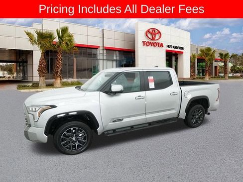 New 2025 Toyota Tundra Platinum AWD/4WD image 4