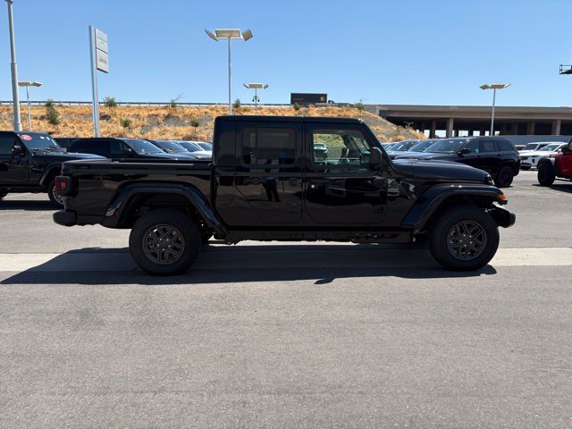 New 2026 Jeep Gladiator Sport AWD/4WD image 8