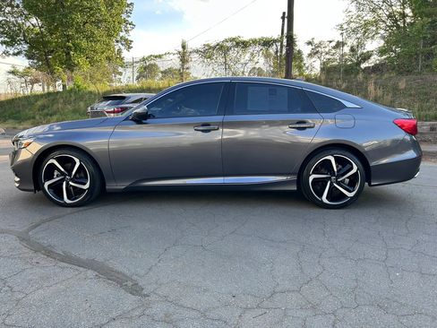 Used 2020 Honda Accord Sport image 9