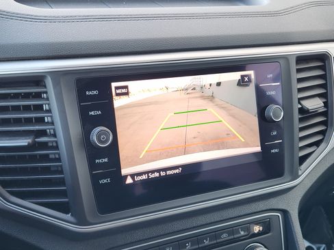 Used 2019 Volkswagen Atlas SE image 17