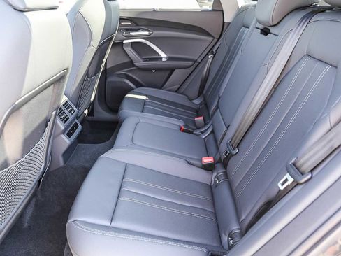 Used 2025 Audi Q5 Premium w/ Premium Plus AWD/4WD image 18