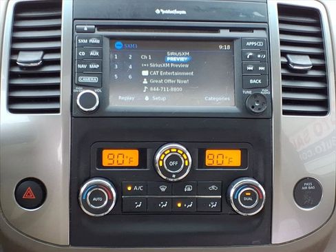 Used 2015 Nissan Frontier SL image 7