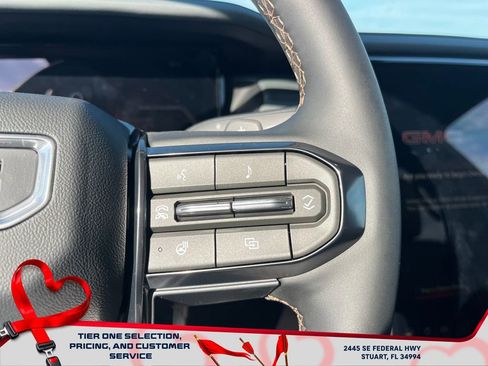 New 2026 GMC Acadia AT4 w/ Luxury Package image 27