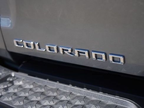 New 2026 Chevrolet Colorado ZR2 w/ Technology Package AWD/4WD image 19