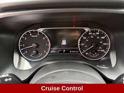 Used 2024 Nissan Rogue SV AWD/4WD image 16