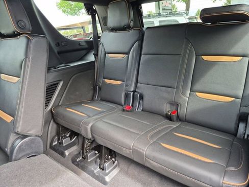 Used 2023 GMC Yukon AT4 AWD/4WD image 26