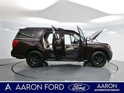 Used 2024 Ford Expedition XLT